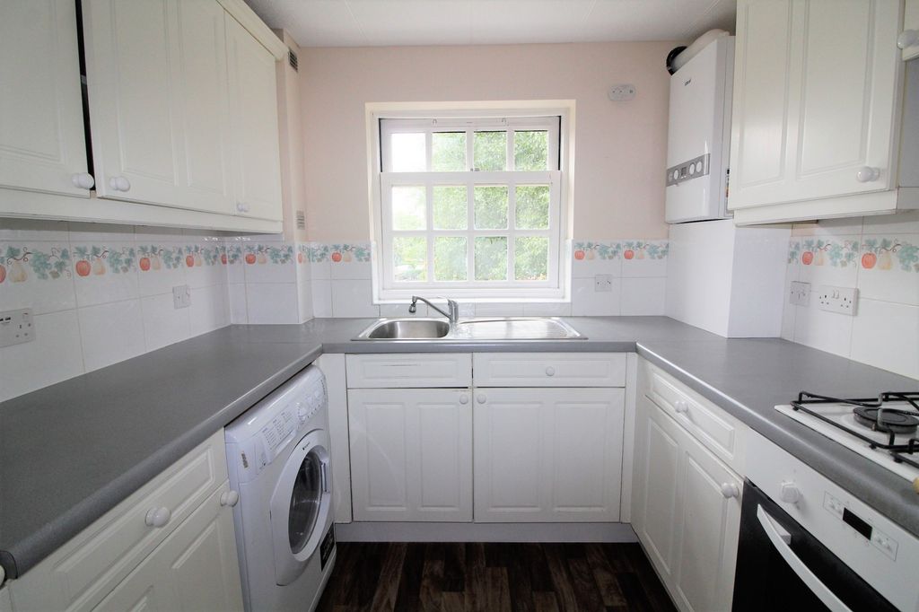 Property photo 2 of 5