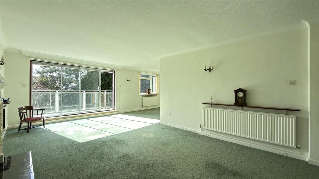 Property photo 2 of 12 Picture No. 07
