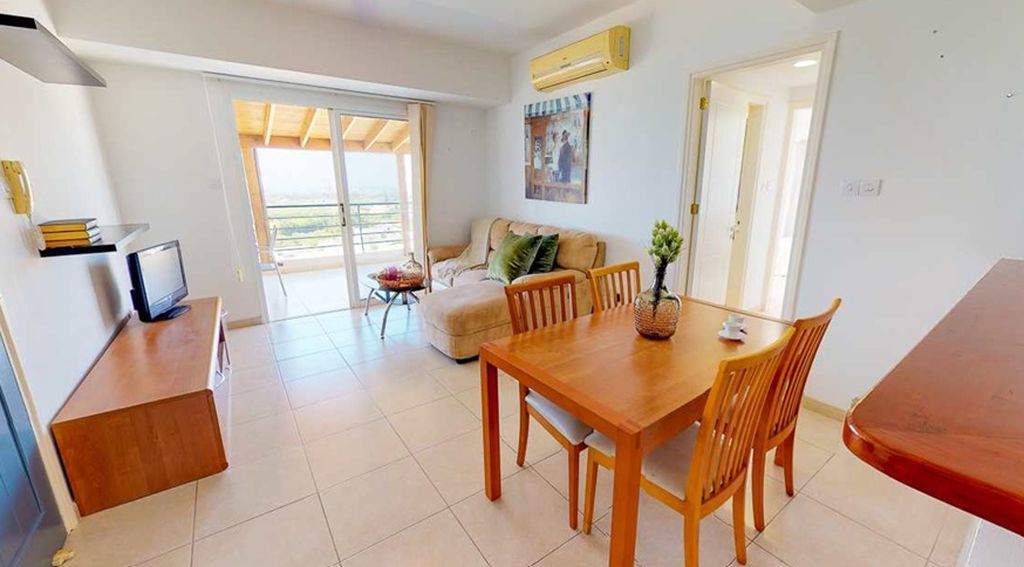 Property photo 3 of 15 Open Plan Living