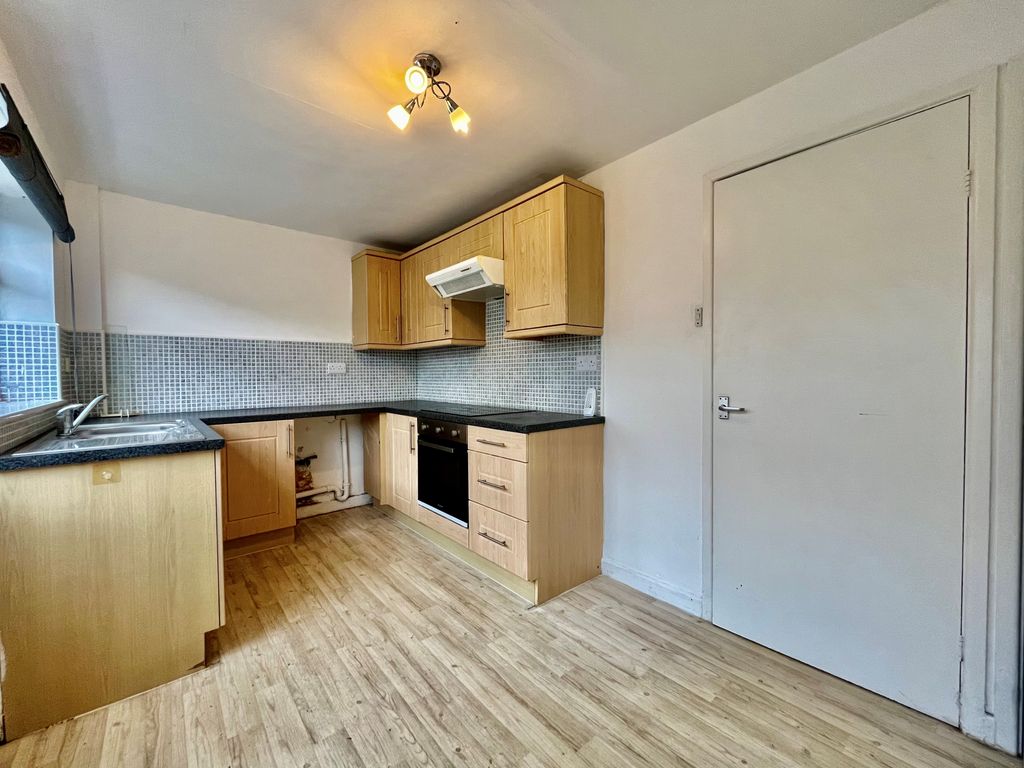 Property photo 3 of 7 Image