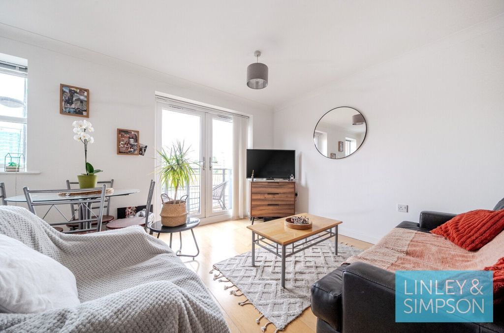 Property photo 1 of 10 Picture No. 05