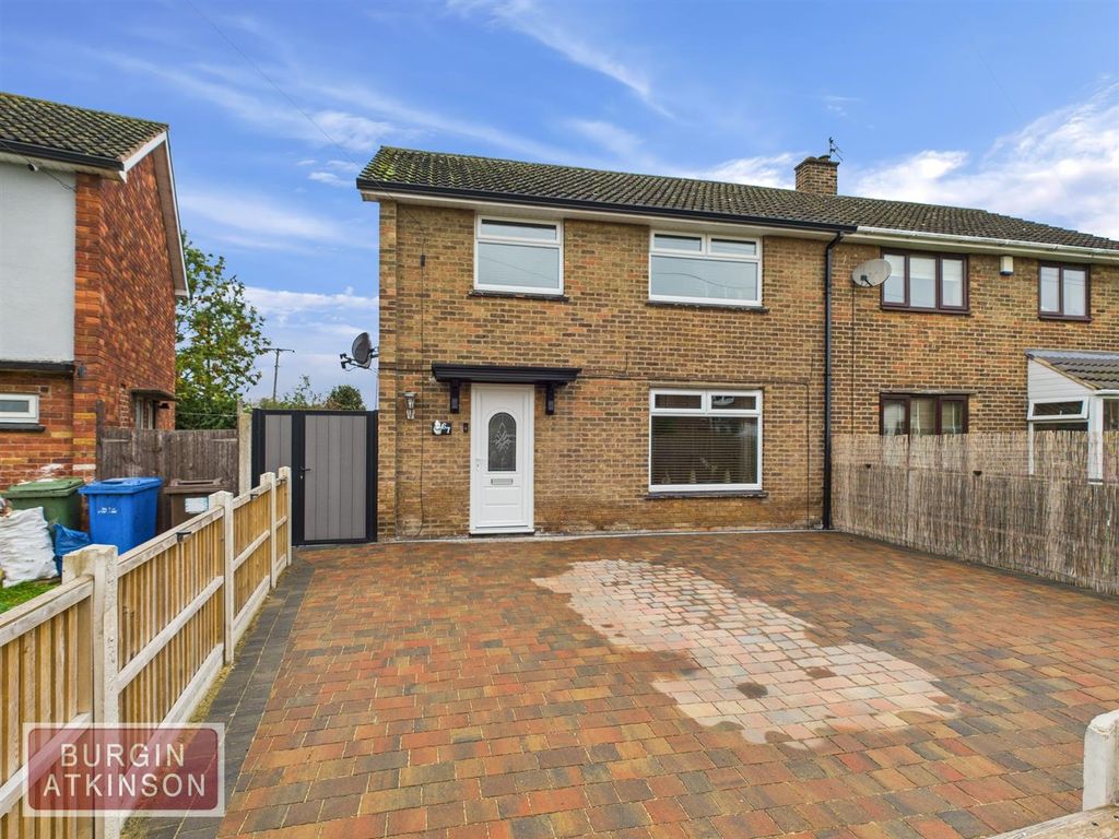 Property photo 1 of 28 Cam01619G0-Pr0168-Still032.Jpg