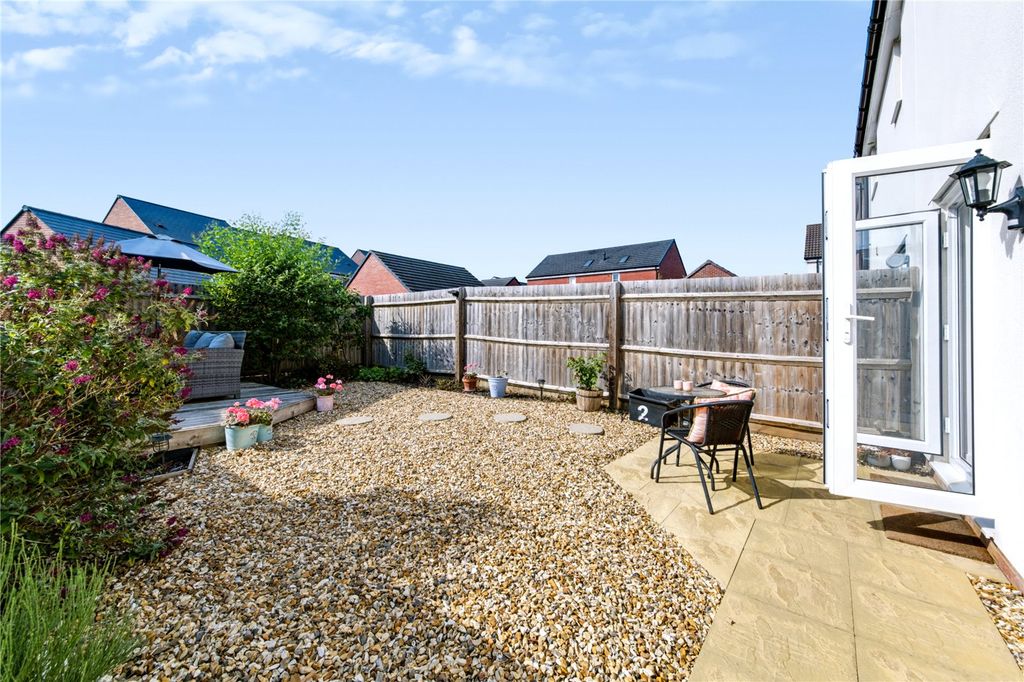 Property photo 3 of 18 Picture No. 07