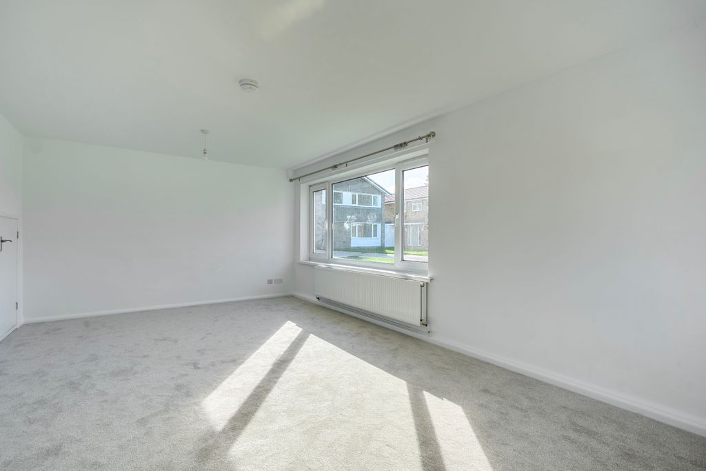 Property photo 3 of 16 Image