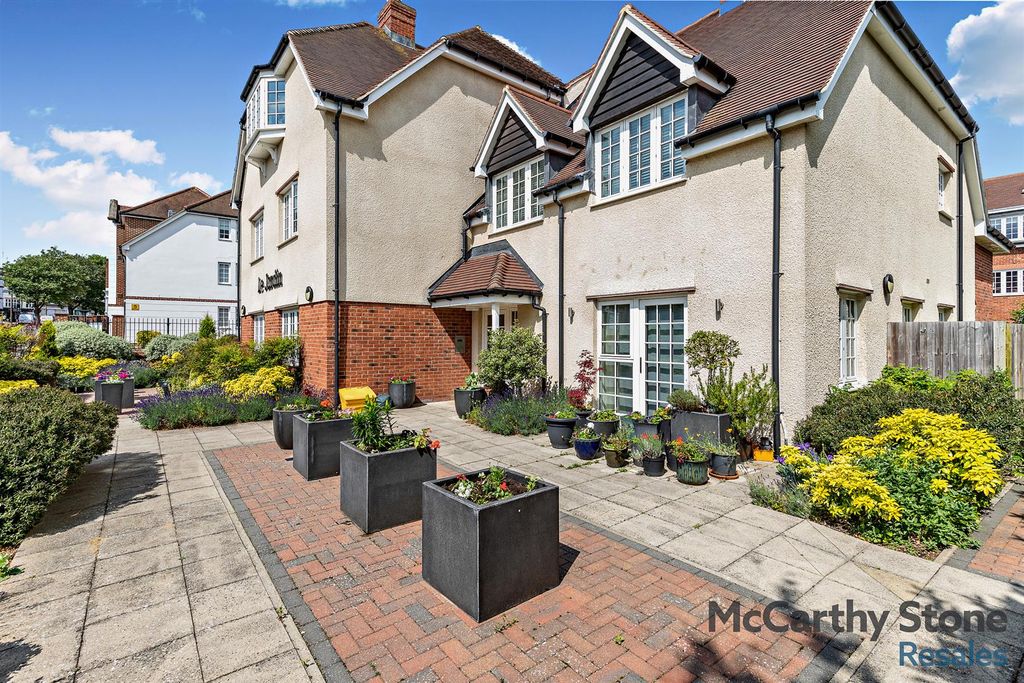Additional image 13 of 1 bed flat for saleLe Jardin, Station Road, Letchworth Garden City SG6