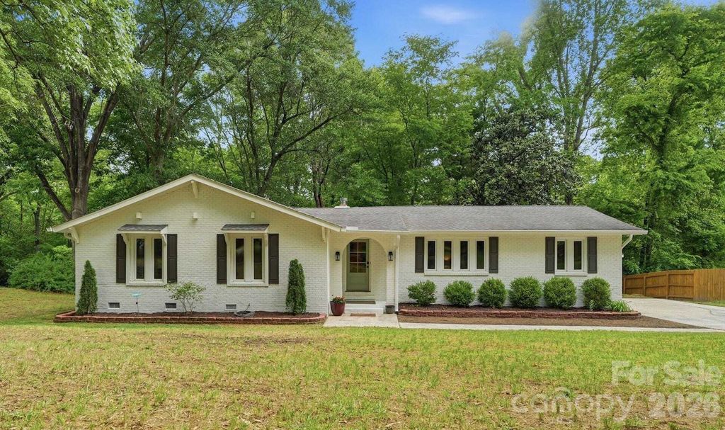 Property photo 1 of 29