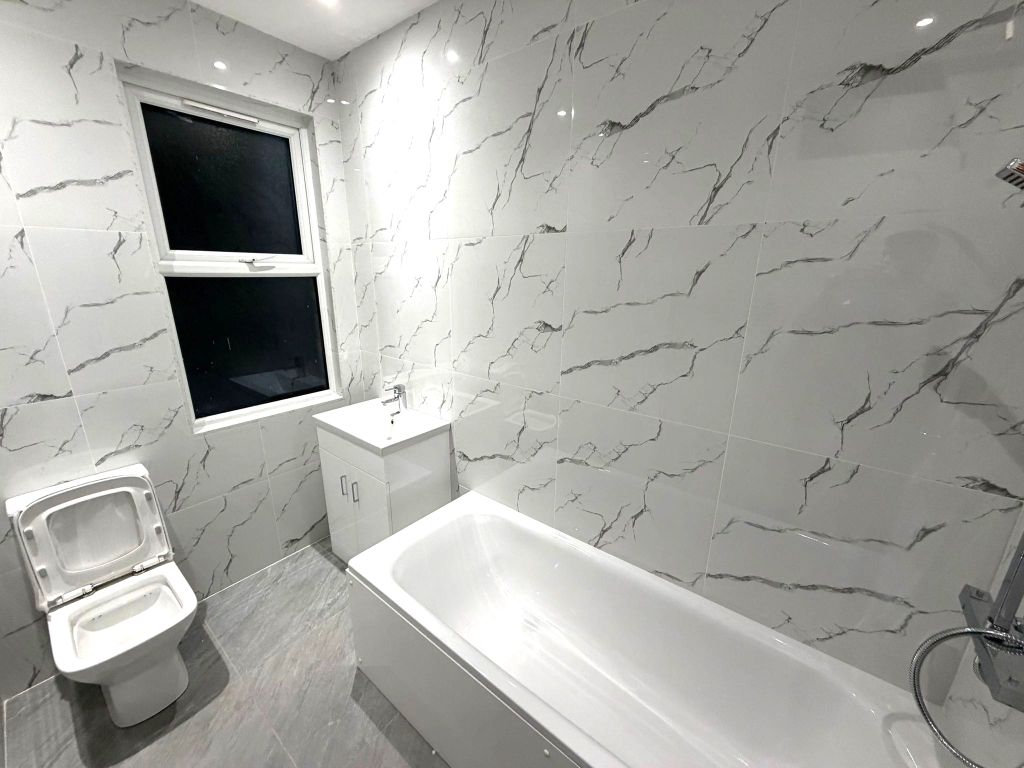 Property photo 1 of 8 Whatsapp Image 2025-11-11 At 21.48.13_Bde7c6Fc