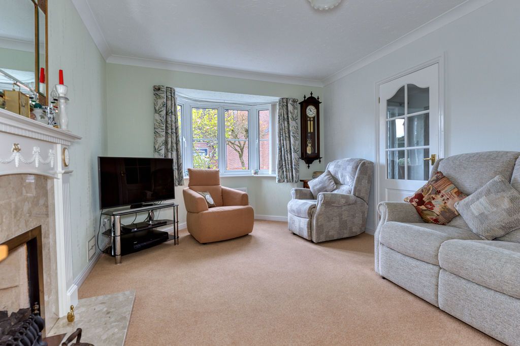 Property photo 3 of 29 Photo 14