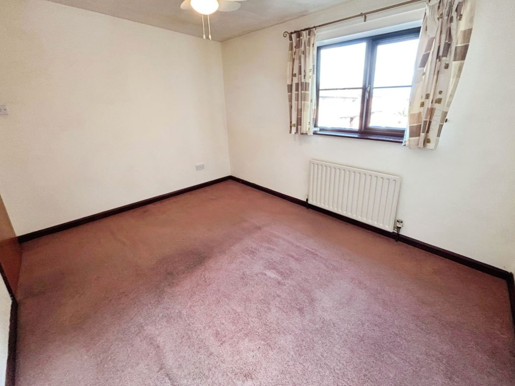 Additional image 6 of 2 bed flat for saleWarren Close, Gainsborough DN21
