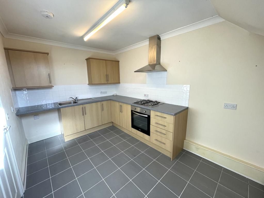 Property photo 3 of 5 Kitchen