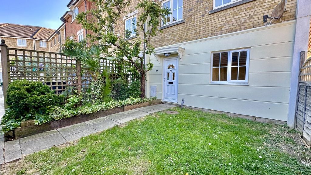 Property photo 1 of 22