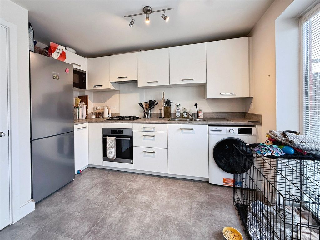 Property photo 3 of 9 Picture 3