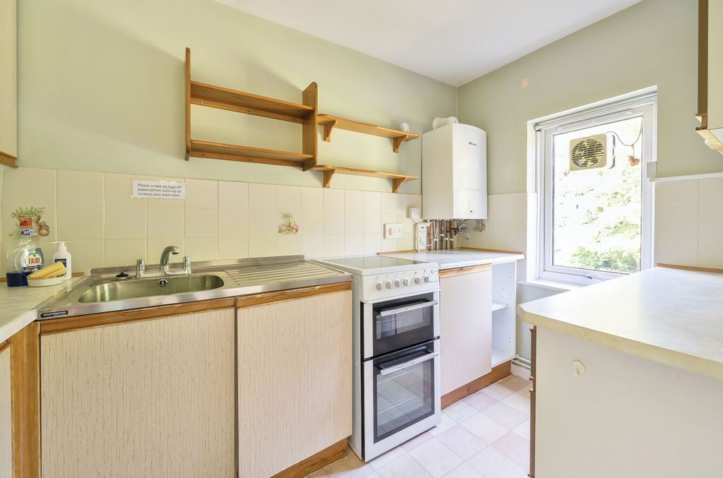 Property photo 3 of 15 Kitchen