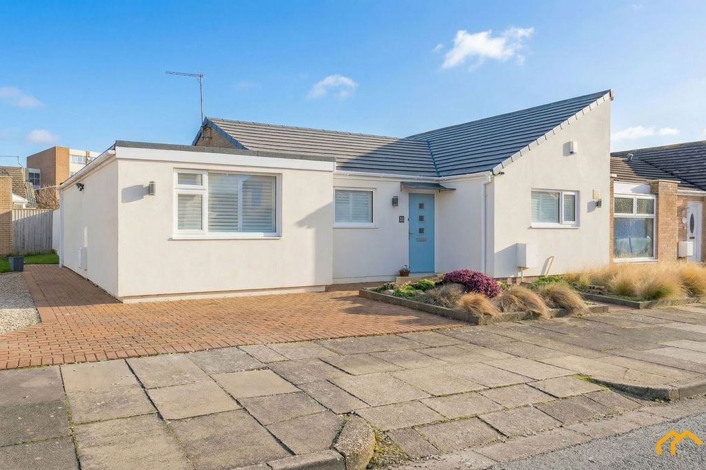 Property photo 1 of 36