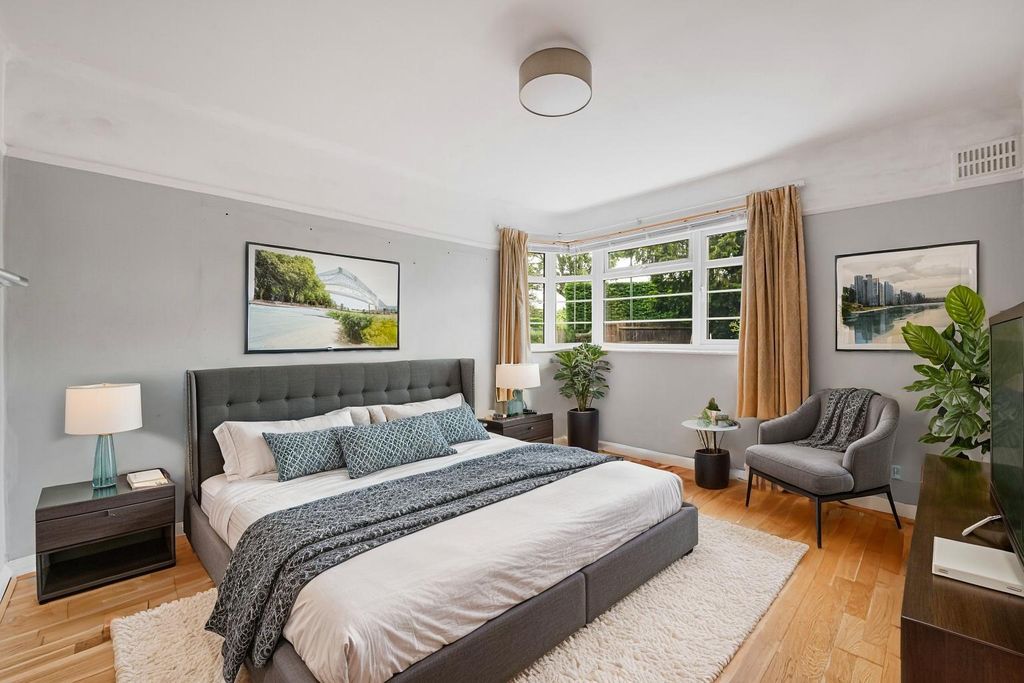 Property photo 3 of 7 1-Benwood-Court - Bedroom - Modern - 0.Jpg