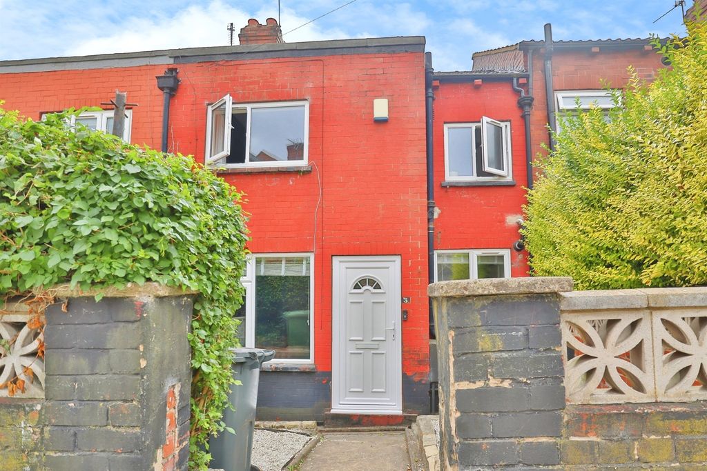 Property photo 1 of 12
