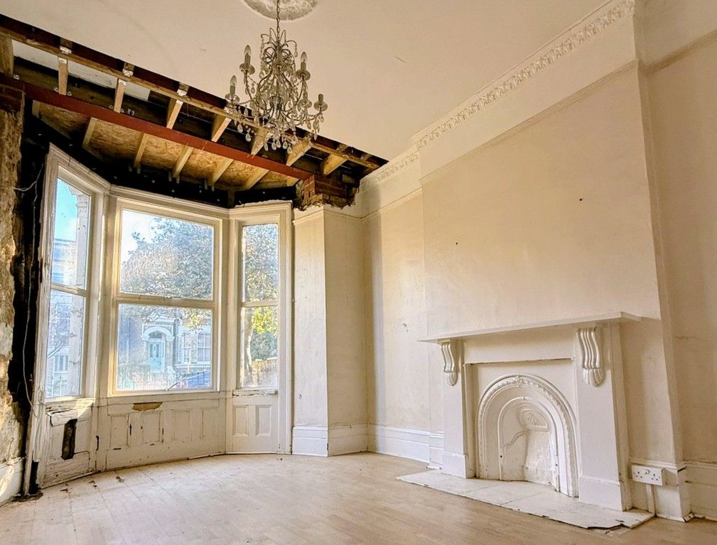 Property photo 3 of 13