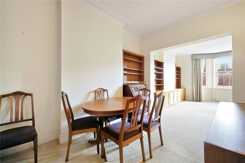 Property photo 3 of 14 Picture No. 08