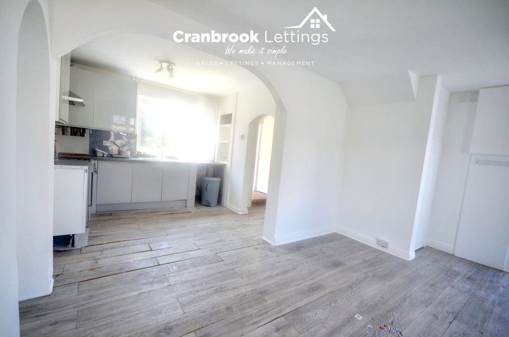 Property photo 1 of 17 Three Bedroom End-Terrace House For Sale Rugby Road, Dagenham Rm9