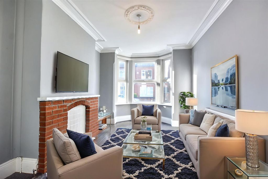 Property photo 2 of 22 Ai Lounge.Jpeg