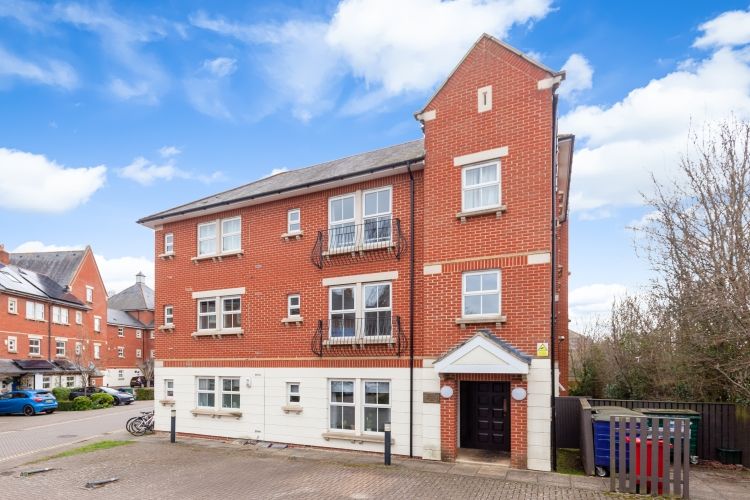 Property photo 1 of 10 217464