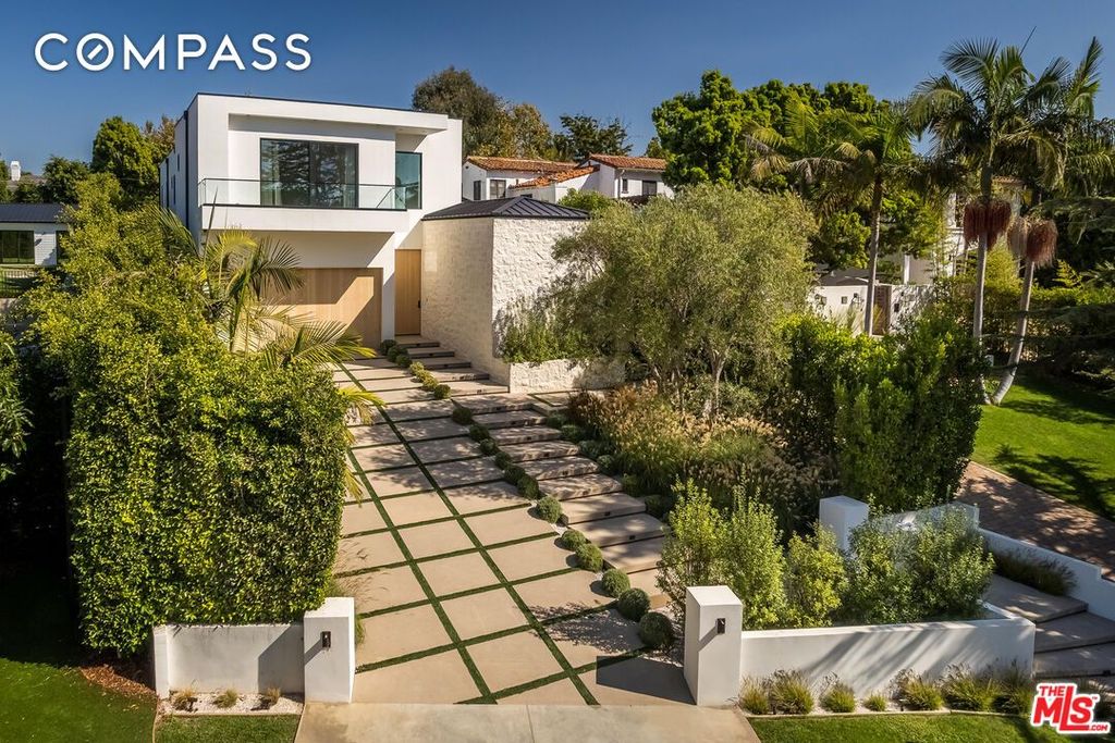 Property photo 1 of 30