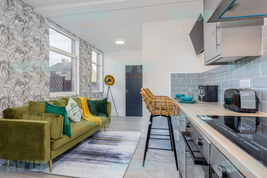 Property photo 3 of 5