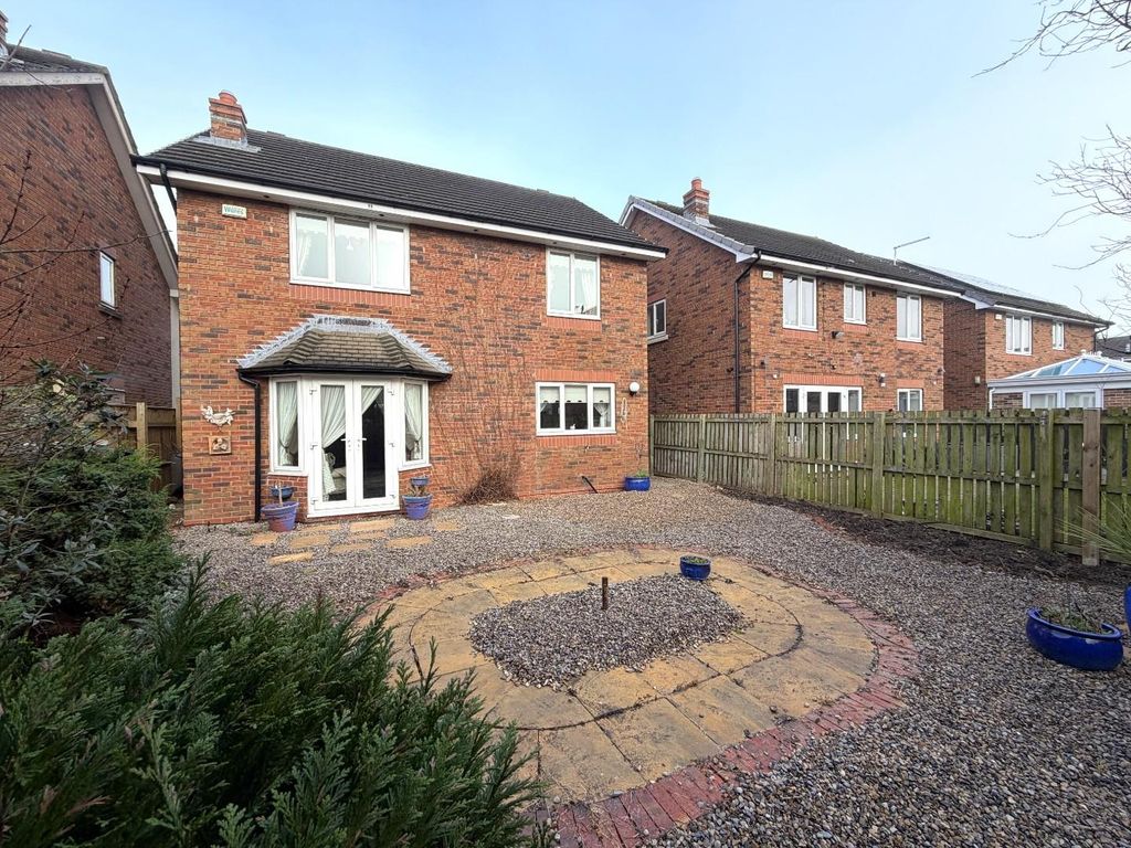 Property photo 2 of 28 Rear