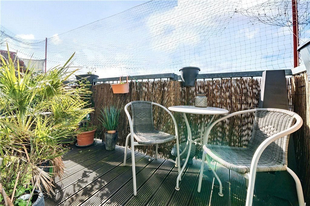 Property photo 3 of 6 Picture No. 04