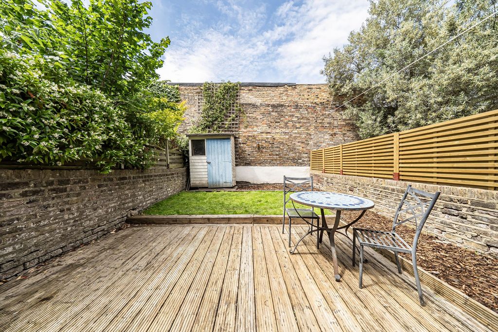 Property photo 3 of 15