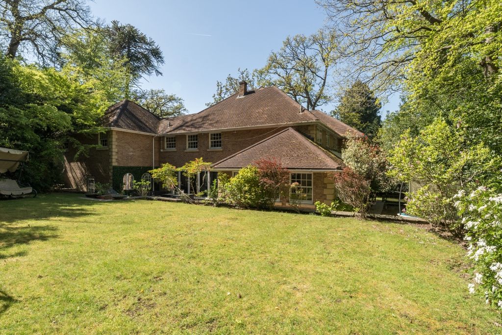 Additional image 13 of 6 bed detached house to rentBagshot Road, Ascot SL5