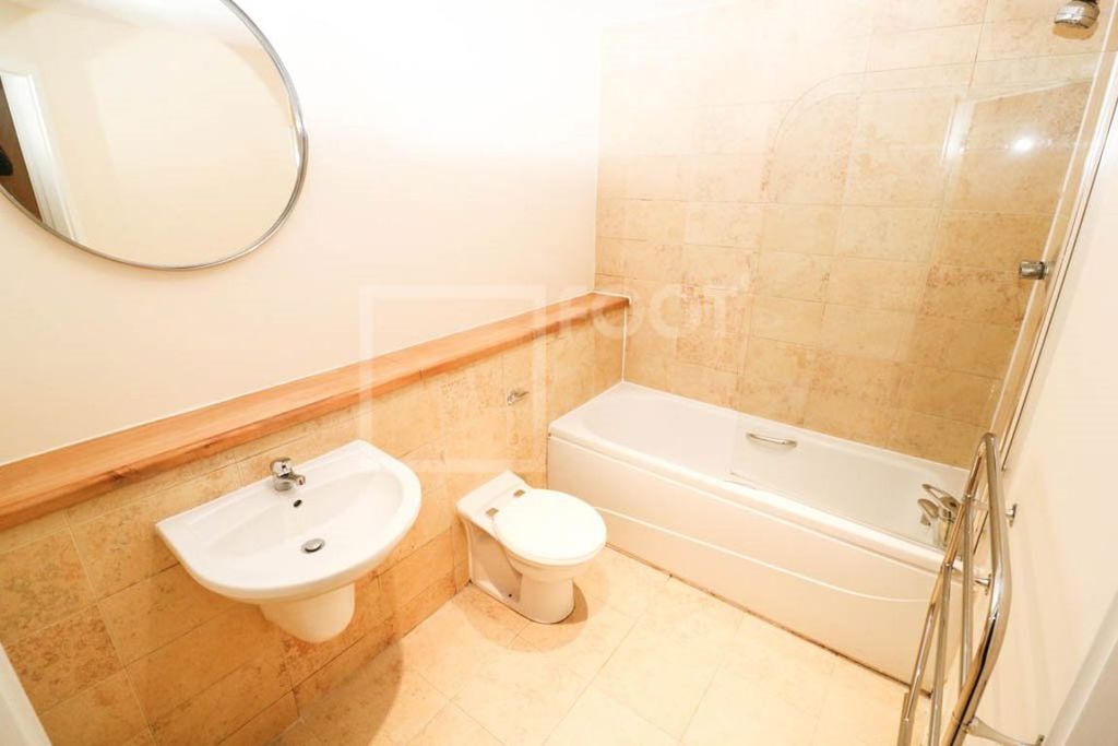 Property photo 3 of 35