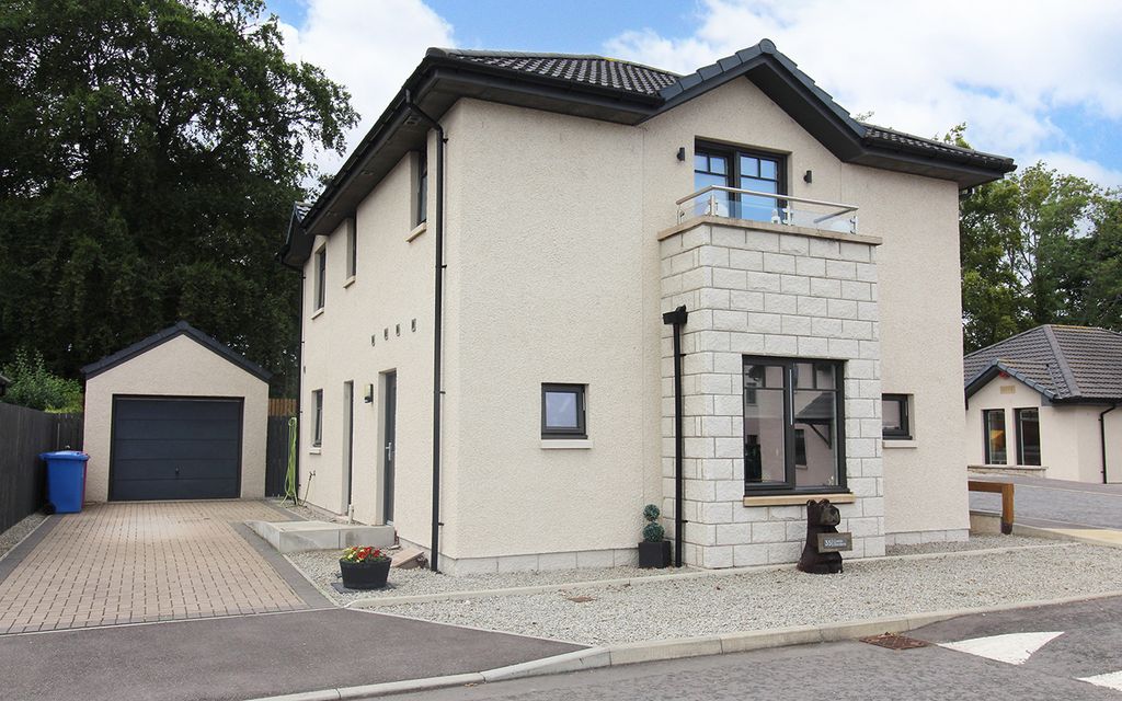 Property photo 1 of 29