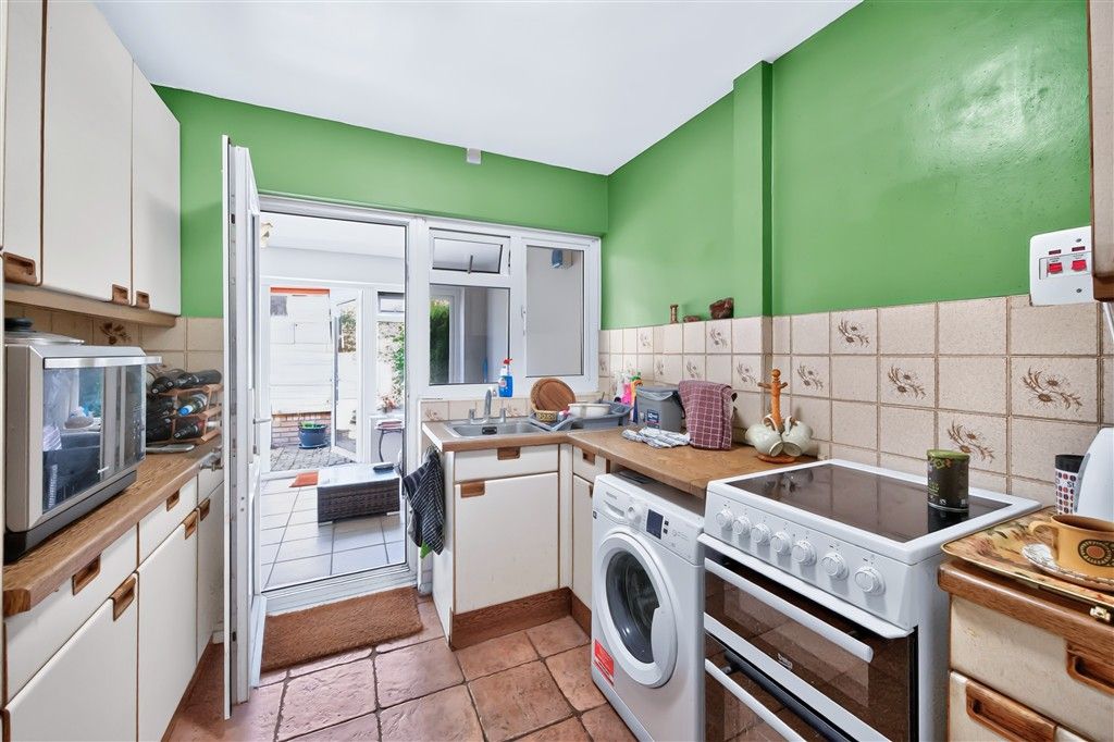 Property photo 2 of 8 (Untitled)