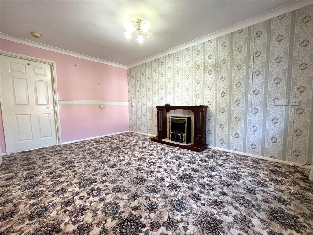 Property photo 3 of 8 Img_2693.Jpg