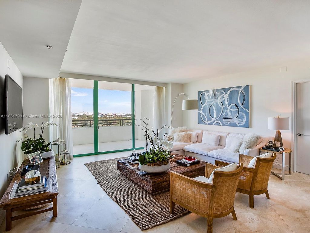 Property photo 2 of 15 <Alttext/>
