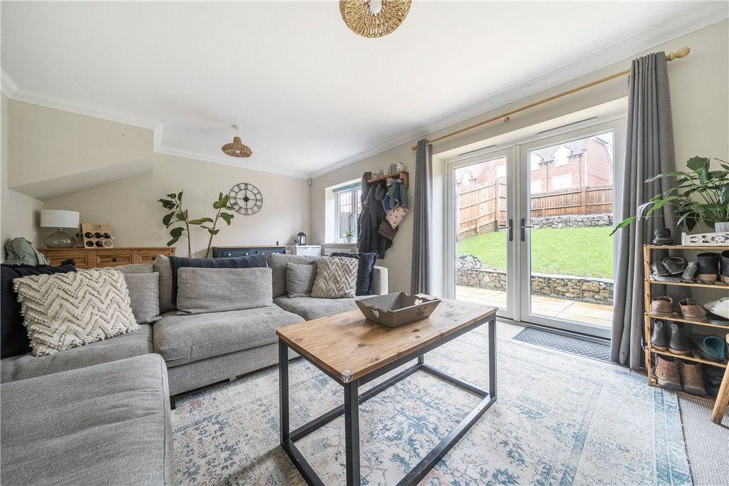 Property photo 3 of 16 Picture No. 26