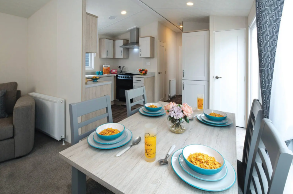 Property photo 2 of 6 Oakwood Diamond Lodge Dining Area At Oakwood Retreat Country Park
