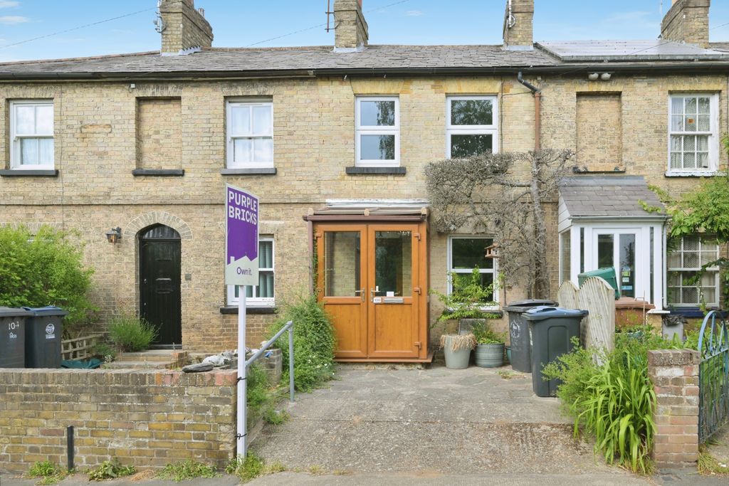 Property photo 2 of 25