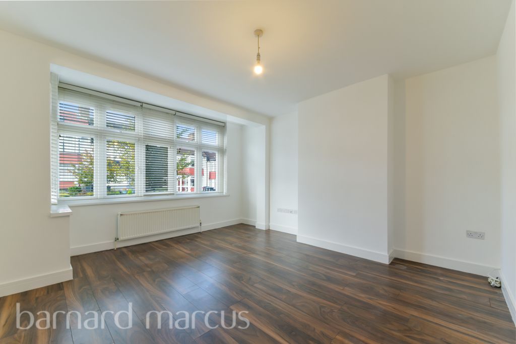 Property photo 2 of 8 Reception Room