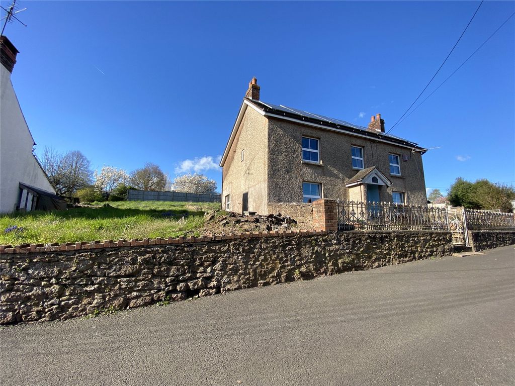 Property photo 1 of 12 12 Boobery