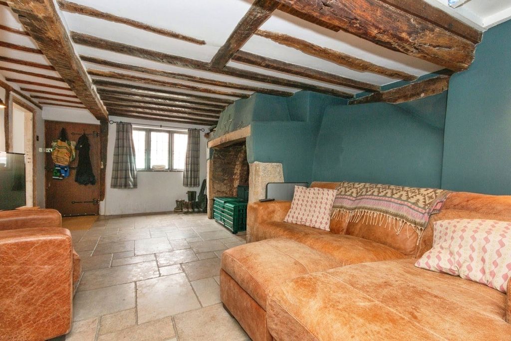 Property photo 3 of 17 Picture No. 21