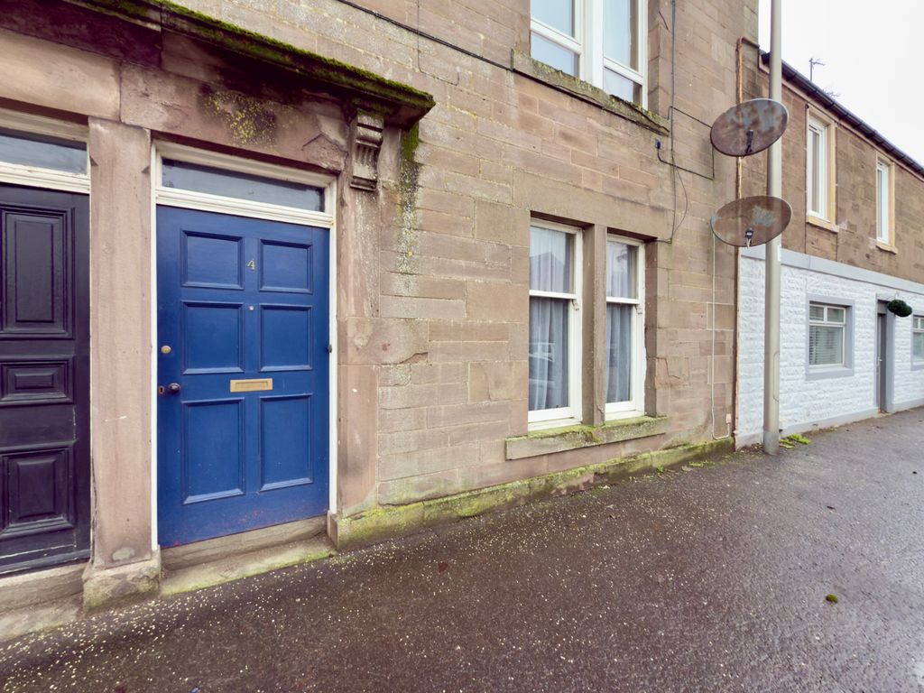 Property photo 3 of 30