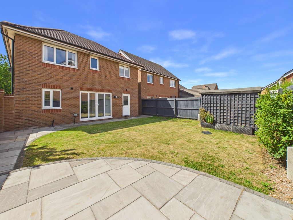 Property photo 2 of 14 5239634
