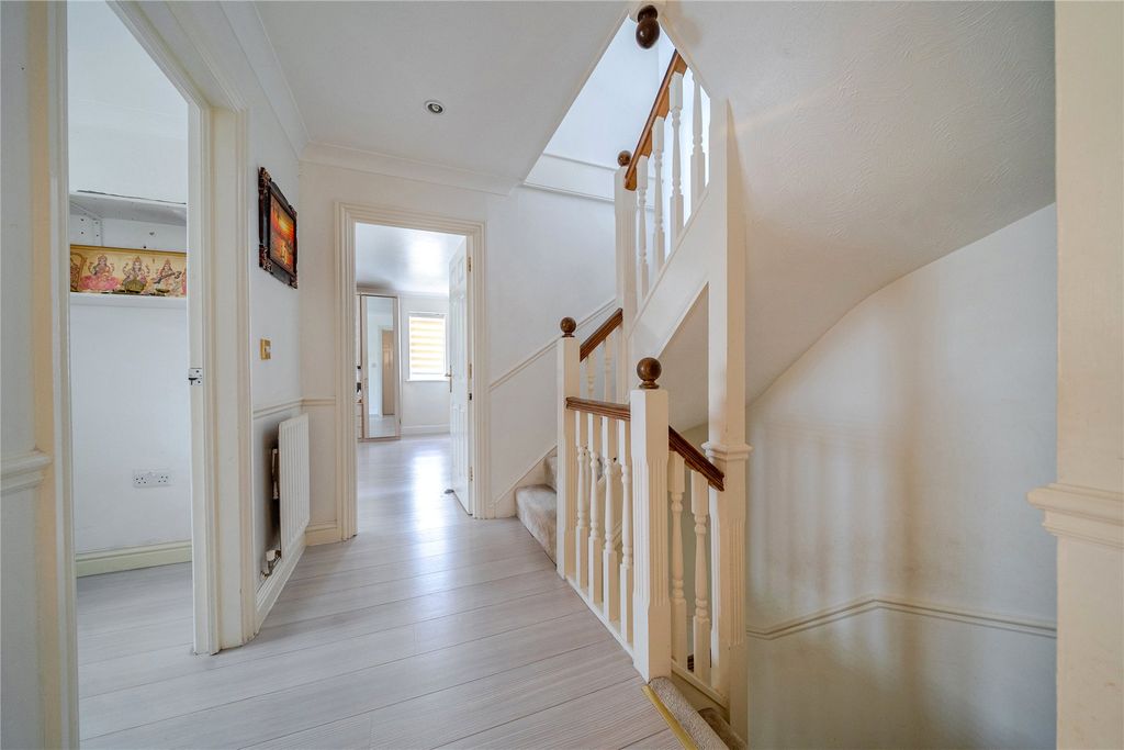 Additional image 60 of 6 bed country house for saleSandringham Drive, Dartford, Kent DA2