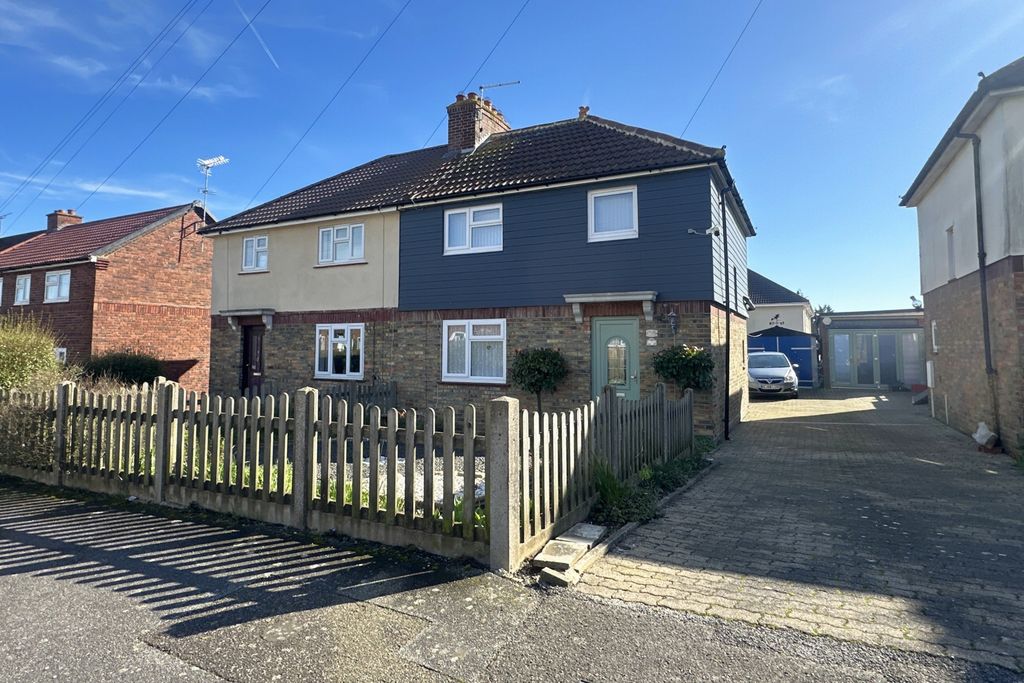 Property photo 1 of 12 Photo 2