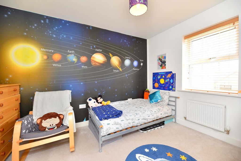 Additional image 21 of 3 bed semi-detached house for saleGale Drive, Biggleswade SG18