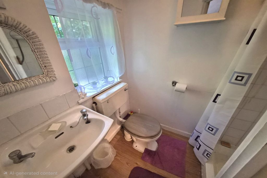 Property photo 2 of 10 (Main)
