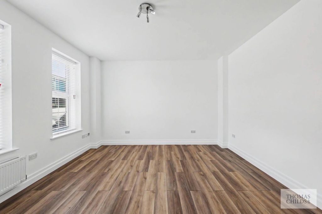 Property photo 3 of 9 Hatfield Job Fep_12.Jpg