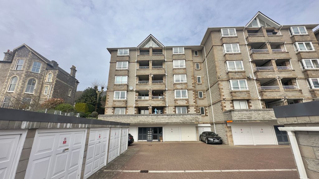 Property photo 1 of 13 Img_8194